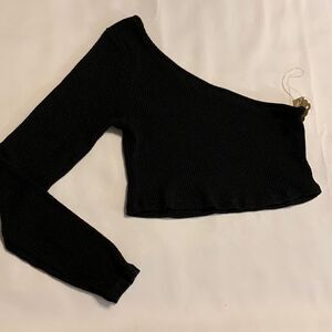 Priceless Size Large Cropped one shoulder/one long sleeve black stretch top